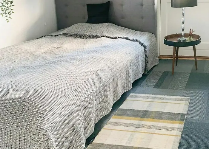 Relax In The Countryside With Pool Hébergement de vacances