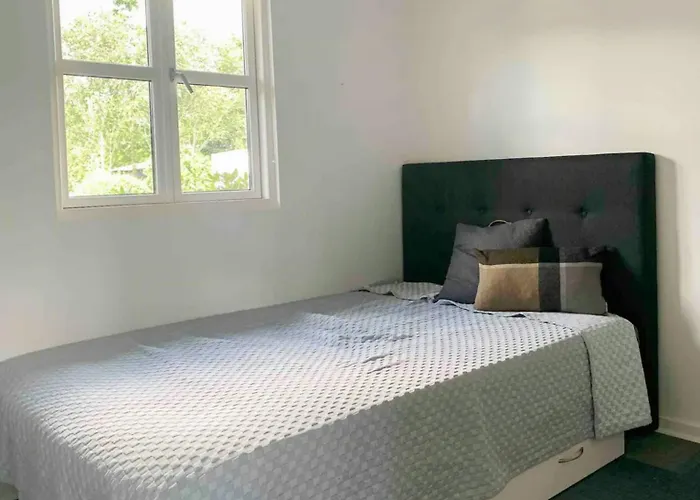 Relax In The Countryside With Pool