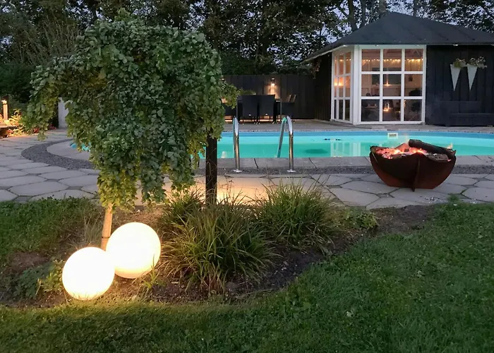 Relax In The Countryside With Pool